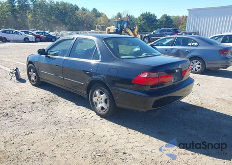 1999 Honda Accord Ex V6 z USA, uszkodzony, nr VIN 1HGCG1650XA019073